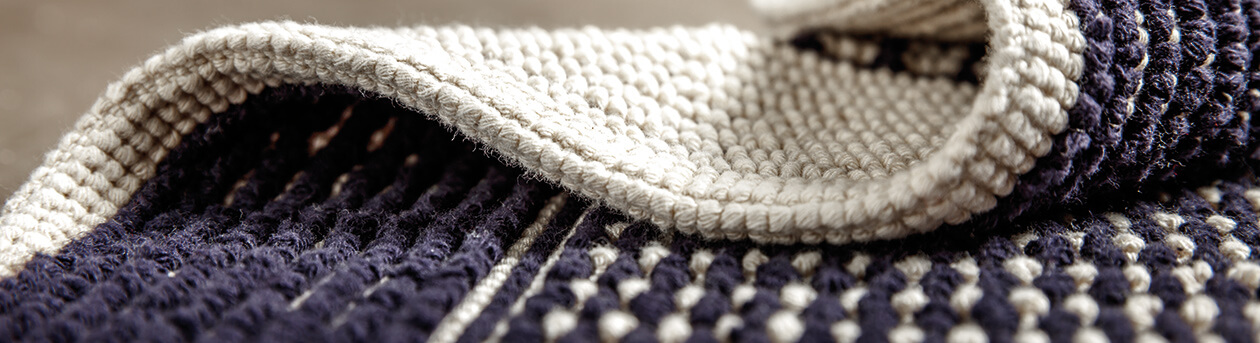 Rhomtuft - Badematte Sailor - Farbe: navy/natur - 1512 70x120 cm Detailbild 1 Rhomtuft - Badematte Sailor - Farbe: navy/natur - 1512 70x120 cm Detailbild 1